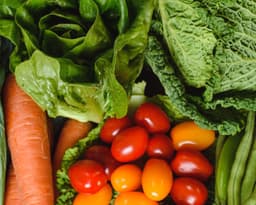 Image of Extra Large Organic Veg Box-No Potatoes